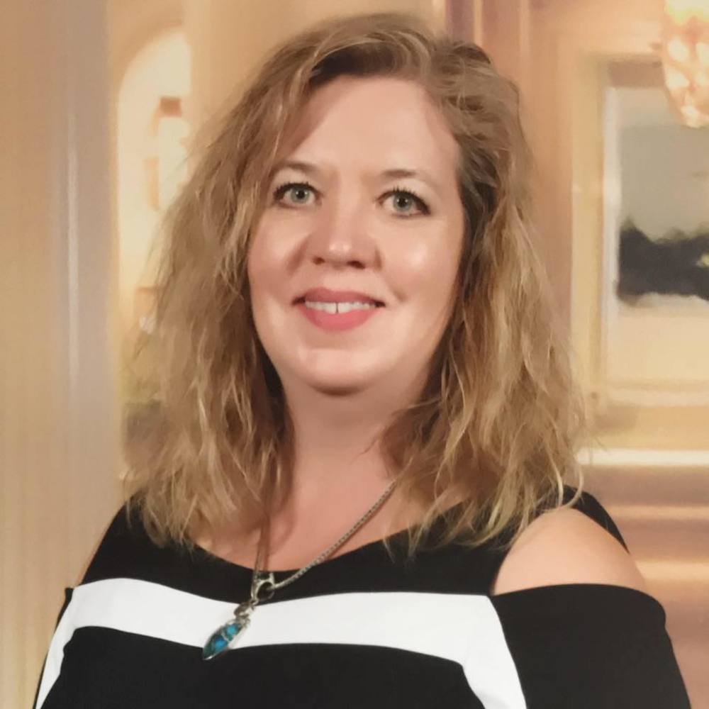 Meet your Posher, Tiffany